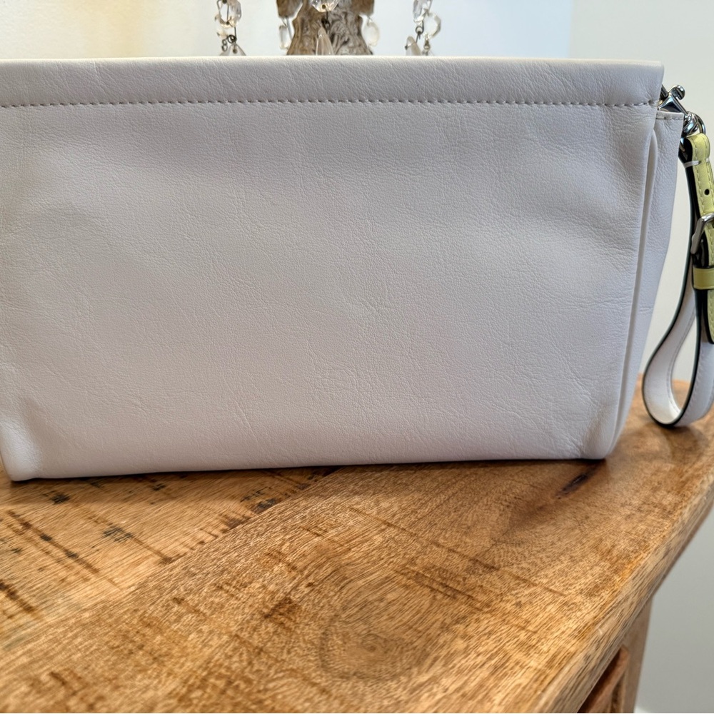 Coach Two-Tone Yellow and White Clutch. New without Tags. - Picture 2 of 4